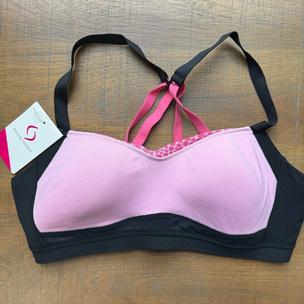 (NWT) Moving Comfort Sports Bra